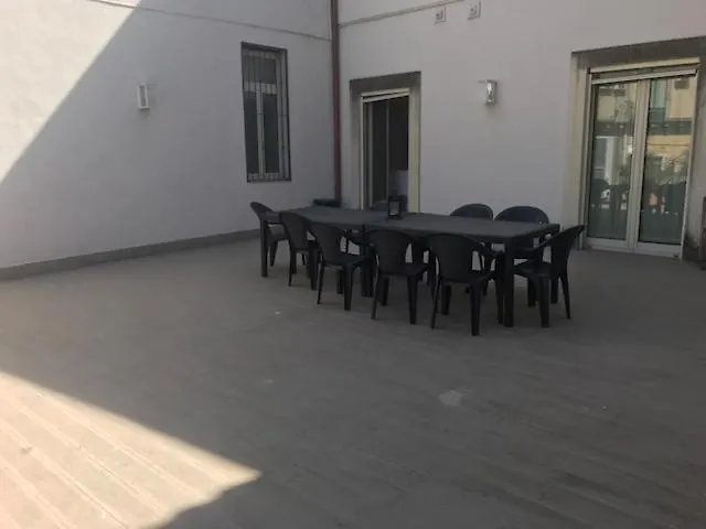 Suite chicca nel cuore del centro storico Aeroporto di Catania Fontana Rossa Appartamento