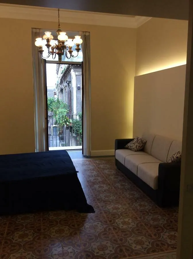 Suite chicca nel cuore del centro storico Aeroporto di Catania Fontana Rossa
