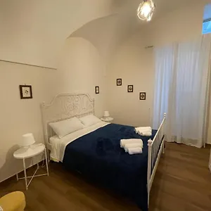 Gesuiti Aeroporto di Catania Fontana Rossa