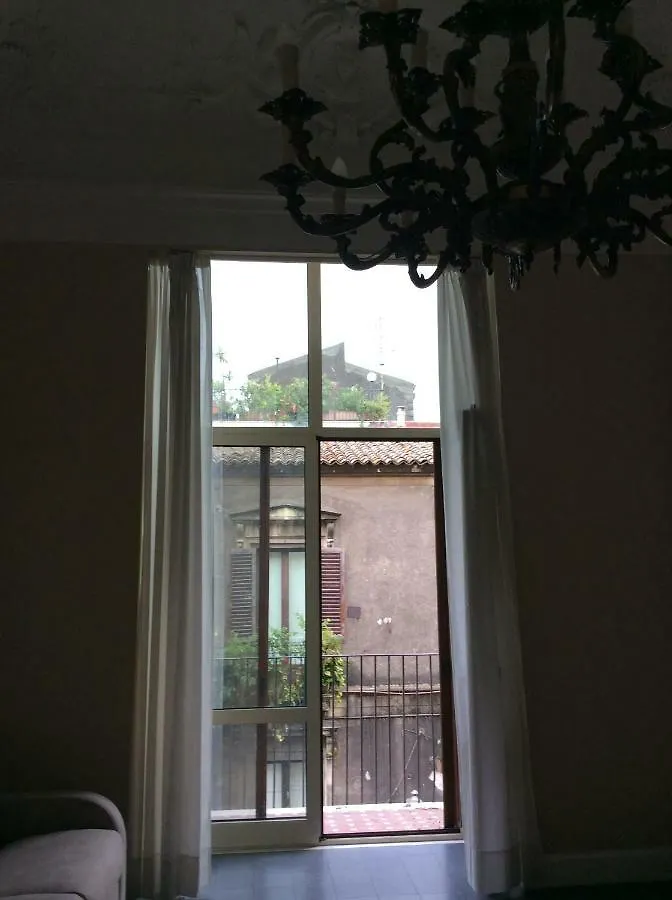 Suite chicca nel cuore del centro storico Catania Appartamento